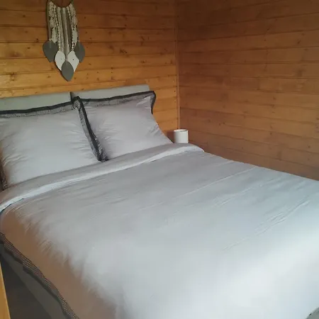 Winiec Mobile Home Miłomłyn Exterior foto